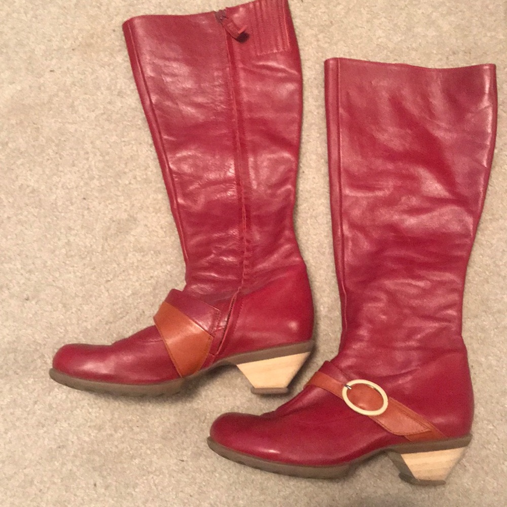 John Fluevog Red Leather Löw heeled boot - size 8